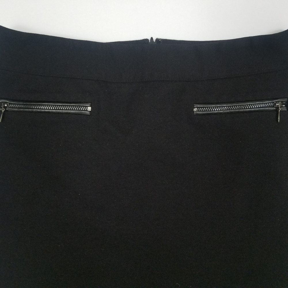 WHBM Women's Black Skirt 4 - Picture 5 of 8